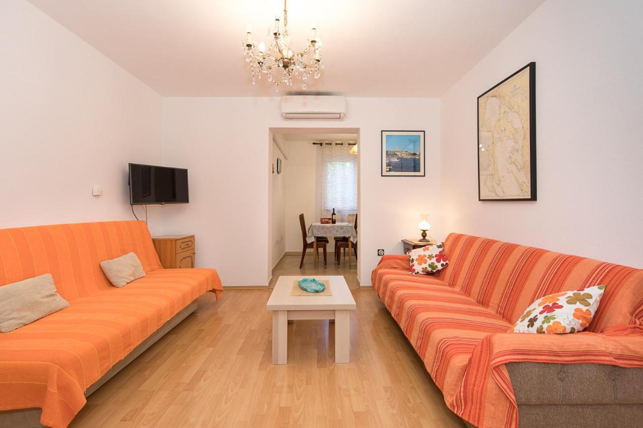 Apartment Stefano Vrh  エクステリア 写真